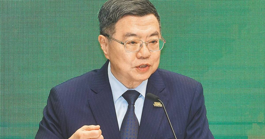 行政院會24日通過《因應國際情勢強化經濟社會及國土安全韌性特別條例》草案，經費高達4100億元。圖為行政院長卓榮泰。（圖／中國時報劉宗龍攝）