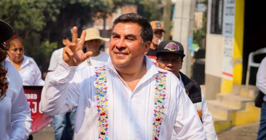 墨西哥米卻肯州(Michoacán)塔坎巴羅市(Tacámbaro)市長巴斯提達(Salvador Bastida García)。(圖/翻攝自FB)