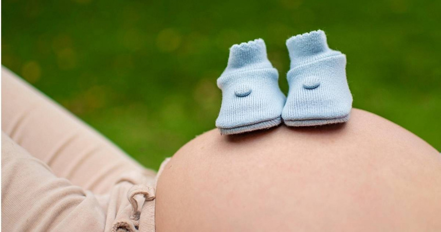 一名人妻表示，婆婆之前打算讓她和小姑共用月嫂，讓她無法接受。（示意圖／Pixabay）