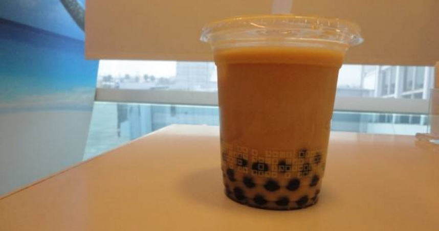 一名男子每天要喝2杯珍奶，卻意外診斷出罹患糖尿病。（示意圖／翻攝自photoAC）