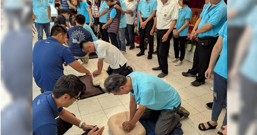 北市消防局與台北指南宮合作訓練培養防災士。（圖／翻攝畫面）