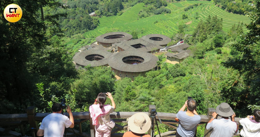 土樓是台灣人到福建旅遊必看景點。（圖／陳曼儂攝）