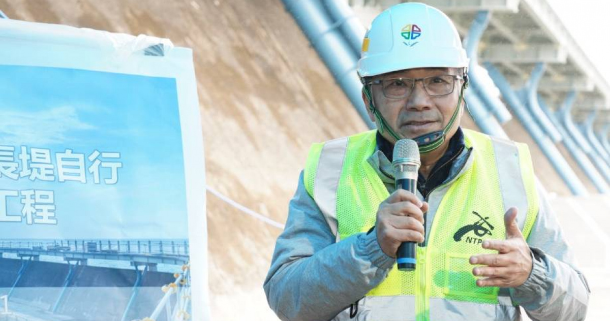 新北市侯友宜宣佈：7月底前完工的金色水岸無限海景自行車道即將開放