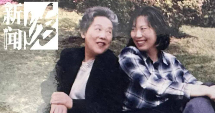 資深聲樂教授陳老師與學生張瑋。（圖／翻攝微博）