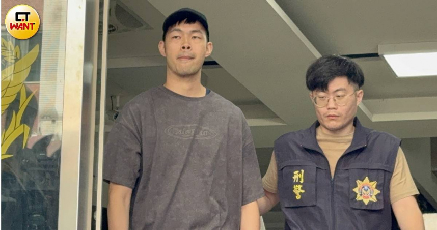 陳大天捲入閃兵案訊問結束，不發一語離開警局前往新北地檢署複訊。（圖／沈建邦攝）