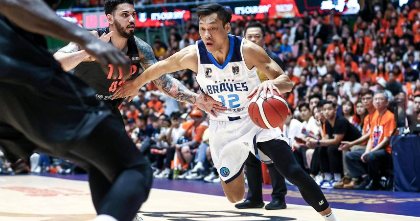 林志傑在總冠軍戰中拚勁全力。（圖／Fubon Braves 富邦勇士籃球隊臉書）