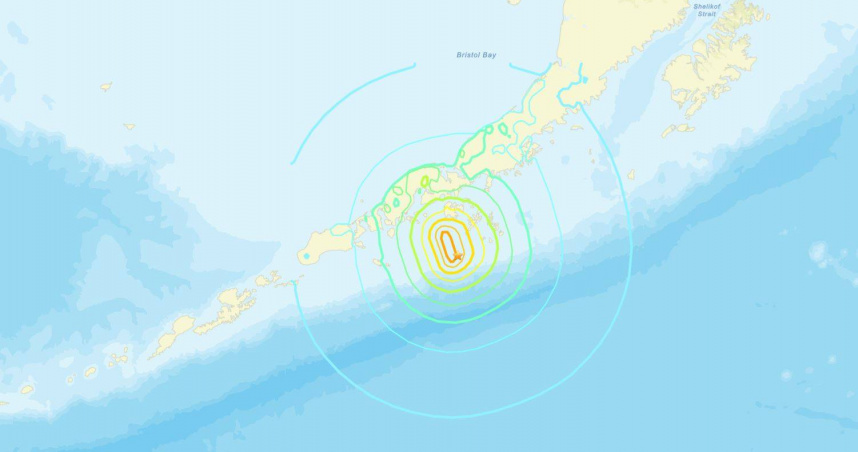 美國阿拉斯加州阿留申群島南方近海發生規模7.3強震。（圖／翻攝自USGS）