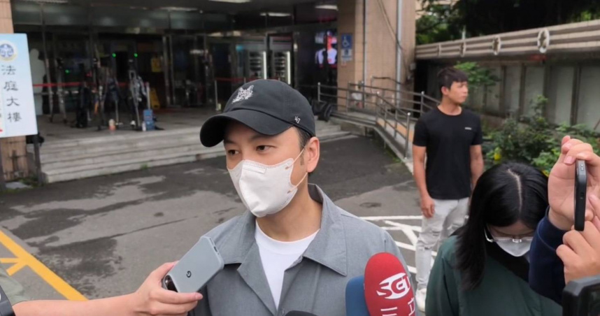 書偉逃兵案開庭認罪　律師賣慘：當時年收入僅3800元為有工作而犯案