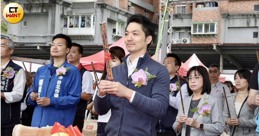 蔡康永現身沈伯洋競總後在對岸掀起抵制聲浪，蔣萬安則表態力挺表達自由。（圖／方萬民攝）