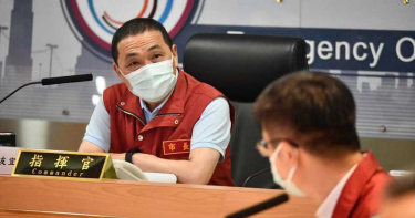 只要確保社交距離 侯友宜宣布:戶外可不用戴口罩