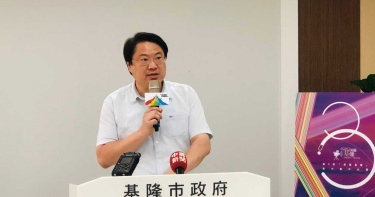 基隆市長林右昌出車禍 公務座車擦撞幸無人傷