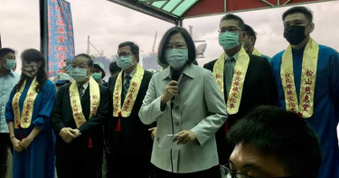 戰車翻覆 總統感覺悲痛並承諾將採購最新型且最先進的戰車