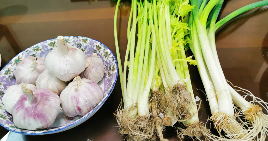 祭拜文昌帝君的供品（作者提供）