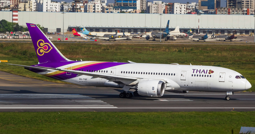 旅遊達人提醒，出國旅遊時要小心「紙鈔詐騙」。（示意圖／翻攝自unsplash）