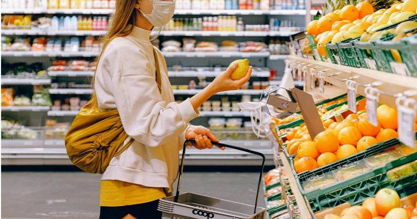 總統祭軍人節購物享優惠。（示意圖／Pexels）