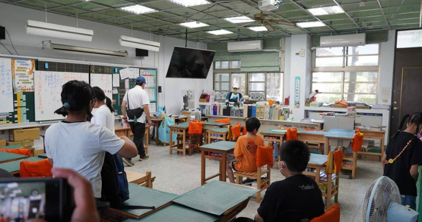 花蓮光復鄉7所國中小學校自9月23日起停課後，今天正式復課，整體出席率逾8成，學生重返校園相當開心，直呼終於可以恢復學習。（圖／中國時報羅亦晽攝）