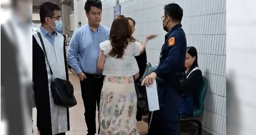 林姓女子在台中地院公然打了台中律師公會理事長一巴掌。（圖／民眾提供）