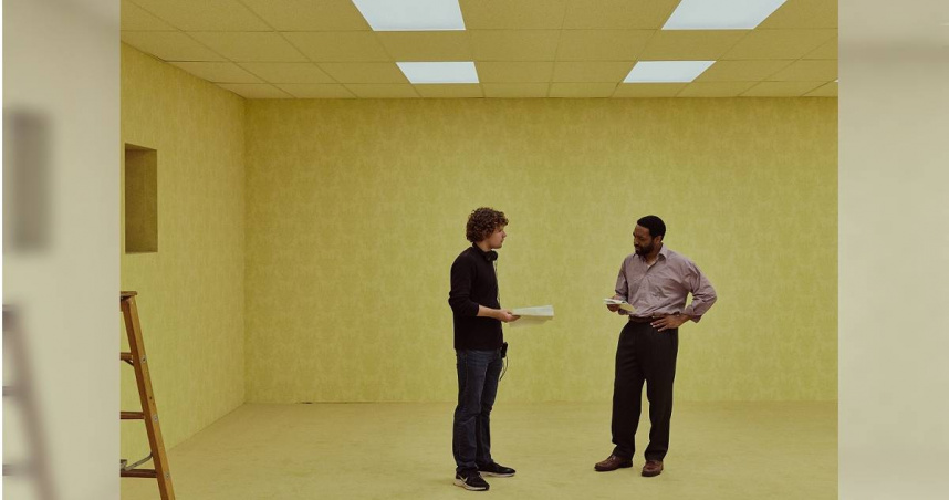 20歲天才導演打造真實《後室》　場景逼瘋劇組：真的走不出去