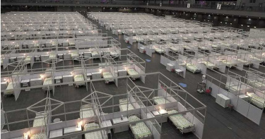 撐不住了!香港10天飆升數千例…「港版方艙醫院」緊急啟用