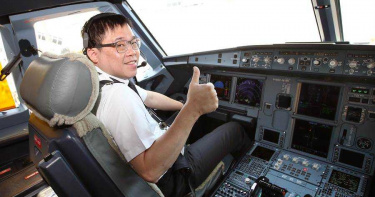 K董機長執飛類出國班機 K粉大呼過癮