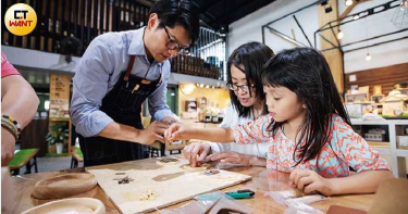 【負二代翻身4】說服父親開放工廠 打造有寓意商品受歡迎