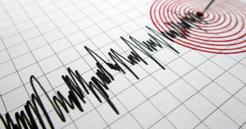 手機警報未響？台南規模4.4地震民眾有感，南科震度2級未停機。（示意圖：shutterstock／達志）