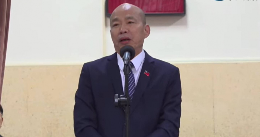 韓國瑜宣布，他會出席明日在凱道登場的426戰獨裁大遊行，也呼籲熱愛民主、關心台灣前途的好朋友，一起上凱道。（圖/中天新聞）