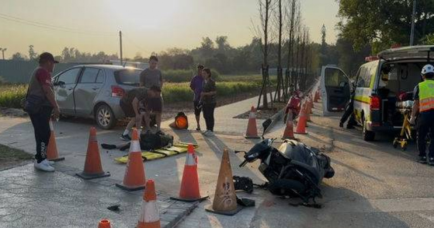 金門阿兵哥返營撞轎車重傷昏迷。（ 圖／翻攝畫面）