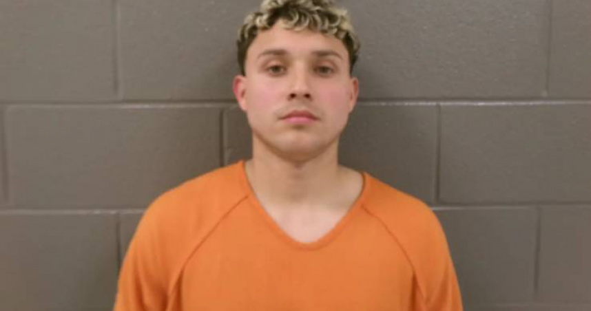 安東尼伊曼紐拉布拉多席耶拉冒充未成年學生入讀高中，遭控多項罪名，恐面臨30年徒刑。（圖／Wood County Sheriff's Office）