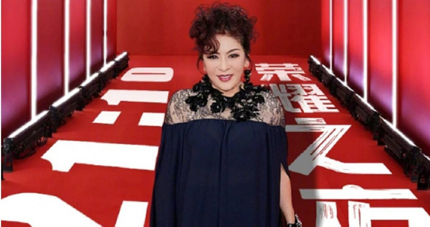 近日「向家是不是破產了」話題登上微博熱搜，引發外界高度關注。對此，「向太」陳嵐也透過直播正式回應。（圖／翻攝自向太微博）