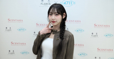 鄭熙靜受邀擔任香氛一日店長，吸引眾多粉絲到場。（圖／玖玥玖娛樂創意提供）