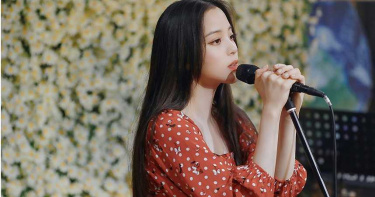 歐陽娜娜不甩新歌抄襲風波 照揪陳立農合拍MV
