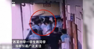 14歲學生遭同儕公主抱「摔下4樓」 律師請求從輕量刑