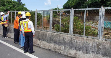 台鐵藏鏡人3/內宣擺中間公安放兩邊 台鐵挪用1300萬工程管理費聘網軍
