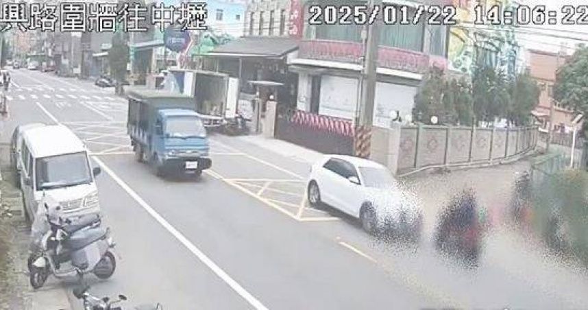 肇事男連撞3車害外送員身亡。（ 圖／翻攝畫面）