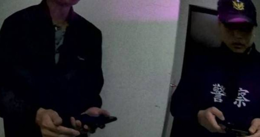 郭男透過臉書求職不慎落入詐團圈套，其父向警方通報勸說才未上當受騙。  （圖／翻攝畫面）