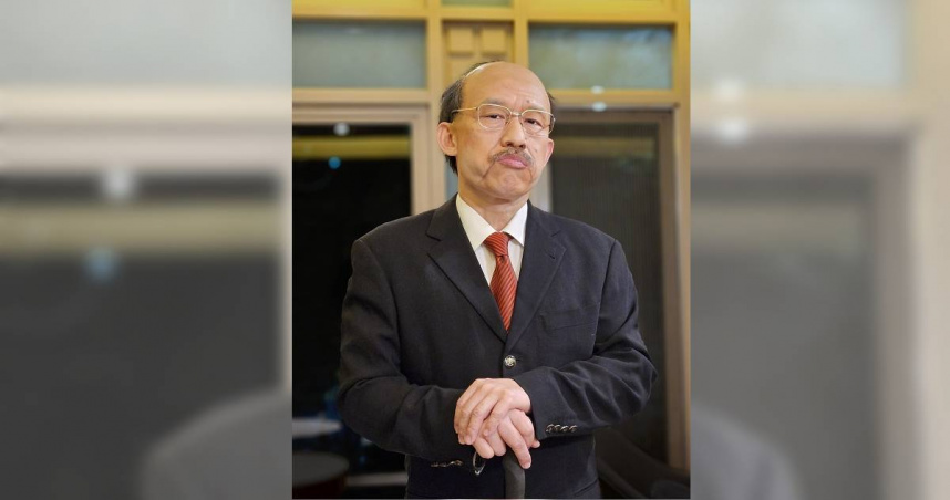 郭子乾扮柯建銘，說《謝謝大家收看》。（圖／金星文創提供）