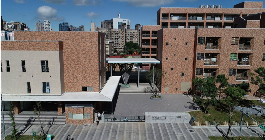 一名就讀於新北市林口區東湖國小1年級的賴姓女童，在18日下午走出校門後就失蹤。（示意圖／翻攝FB／新北市林口區東湖國小）