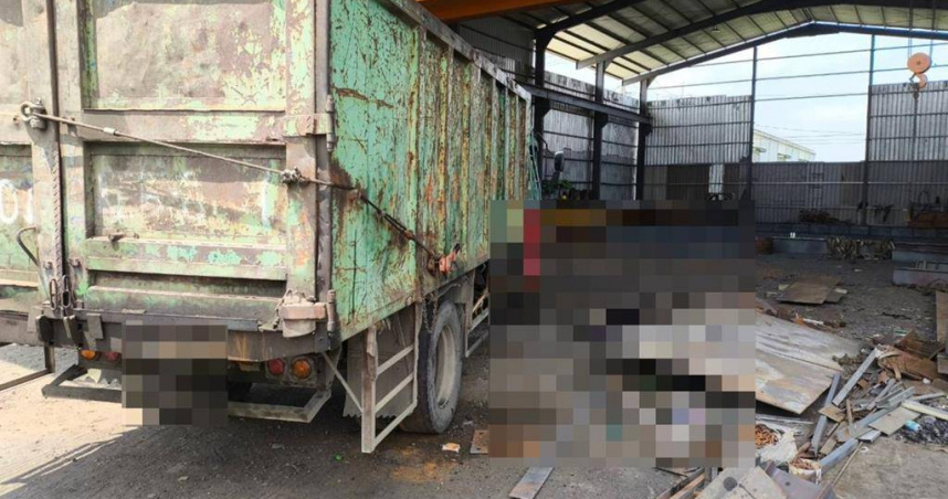 高雄市阿蓮區1家鐵工廠發生重大意外，1名56歲女工遭天將鐵板重擊頭部傷重不治。（翻攝畫面）