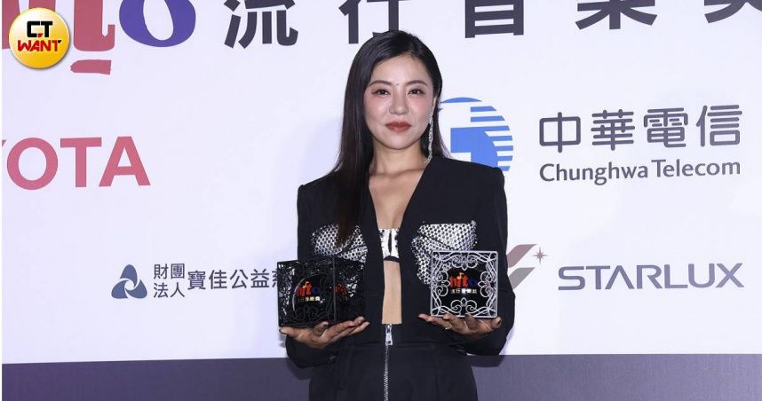 丁噹身穿大尺度服裝，秀出好身材。（圖／焦正德攝）