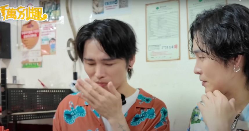 展榮展瑞主持新節目，首次嘗試豬心。（圖／星展娛樂提供）