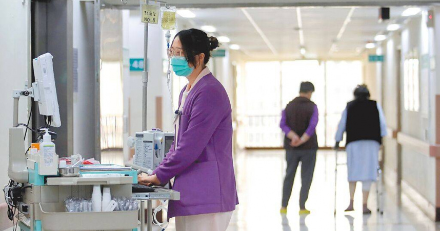 大專院校護理科系學生進入醫院服務人數，自102年度5804人，降至112年度5464人，減少340人。示意圖為醫院內部。（圖／本報資料照片）