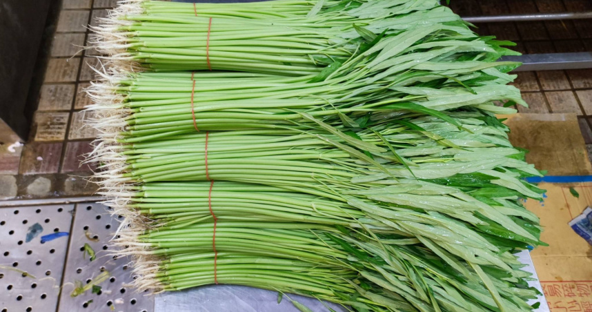 空心菜價格回穩。（圖／臉書／廖炯程）