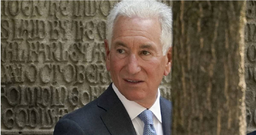 川普女兒伊凡卡（Ivanka Trump）的岳父、猶太裔美國駐法大使庫許納（Charles Kushner）。（圖／達志／美聯社）