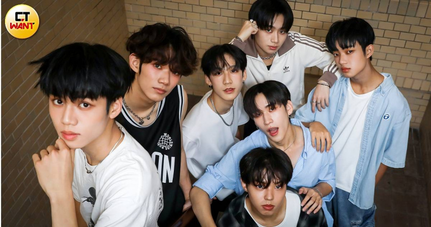 男團F.F.O自《原子少年2》脫穎而出獲得冠軍，首張專輯《Future For One》也交出亮眼成績單。（圖／侯世駿攝）