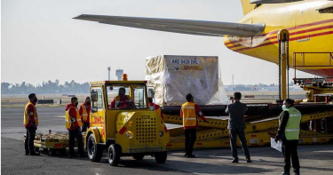 溫控卡疫苗2/台目前只有液態氮冷鏈能運送 疫苗在高空中恐爆裂