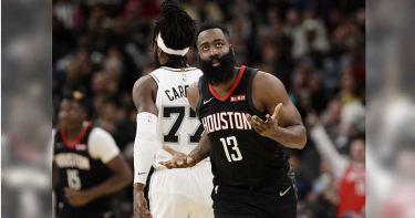 哈登灌籃球被甩出 NBA解釋爭議判決:2分其實是算的