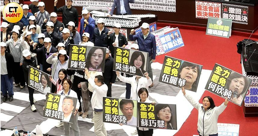 外界質疑檢調選擇性辦偽造連署案，中選會對此表示，一切依程序依法處理 。（圖／周志龍攝）