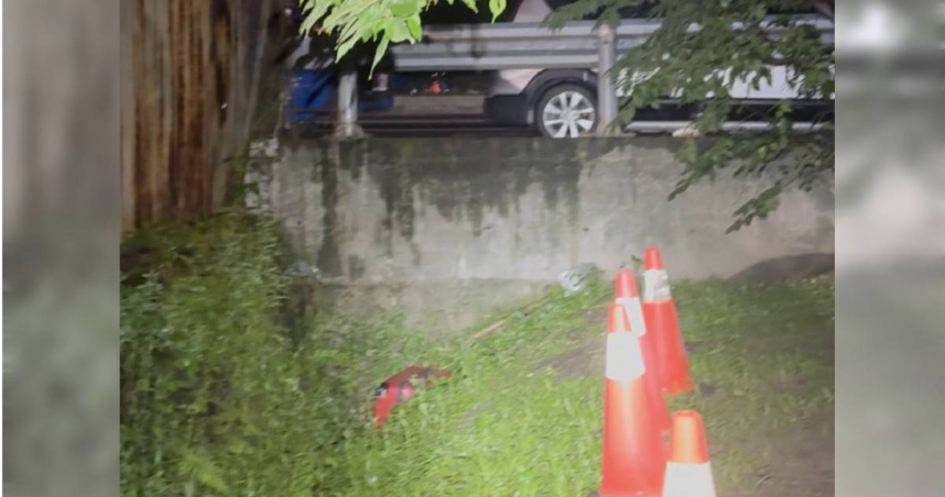 新莊箱屍命案29日下午進行相驗，初步確認死亡時間為10日以上，死者疑似為身障人士。（圖／翻攝畫面）