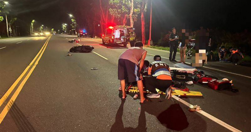 台南市玉井區台3線發生車禍，3輛機車撞成一團。（圖／翻攝畫面）